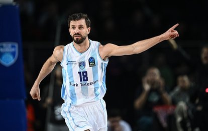 "Basketbol BKT Kupası: Türk Telekom, Ev Sahasında NINERS Chemnitz'i Farkla Yenerek 8'li Finale Yükseldi!"