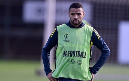 "Fenerbahçe'nin Fırtına Gibi Esiyor: Kante-Nesyri Takasında Son Durum!"