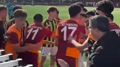"Gelişim Ligi'nde Nefes Kesen Derbi: Fenerbahçe U17, Galatasaray U17'ye Yenildi!"
