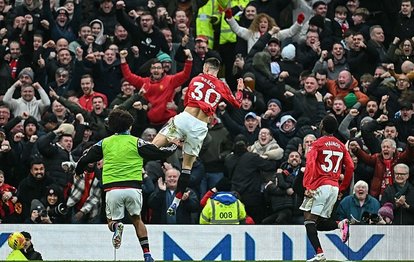 "Manchester United'ın Fulham'a Karşı 5 Gollü Şovu: Premier Lig 24. Haftanın Detayları"