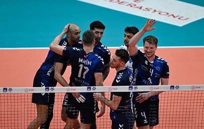 "Ziraat Bankkart, Altekma'yı 3-0 Mağlup Ederek Dörtlü Final'e Yükseldi!"